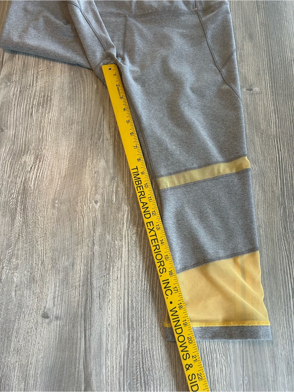 Calia by Carrie Underwood Filament Capri Leggings Color Heather Gray & Yellow L - Picture 10 of 12